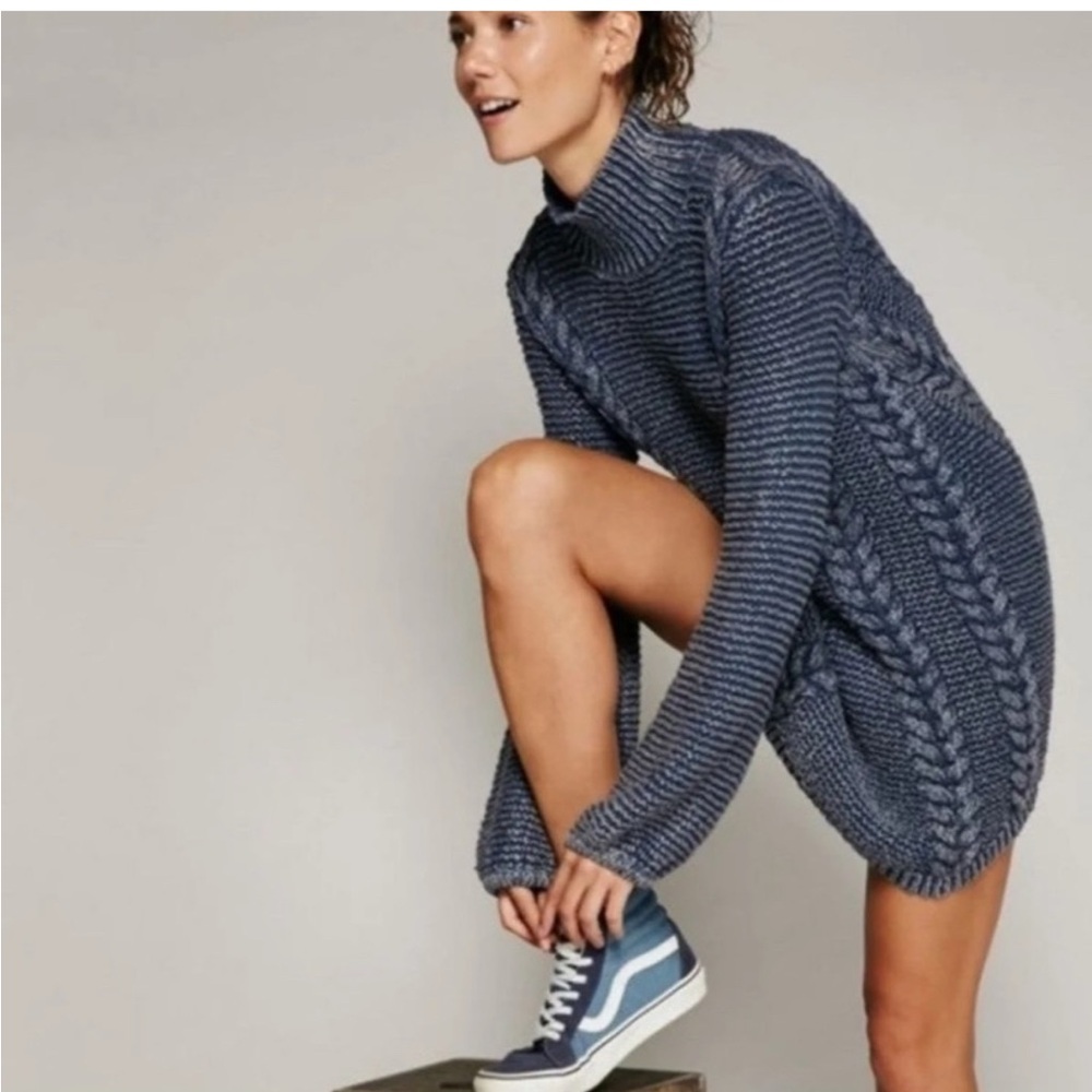 Free People Back to Back Sweater Mini 💙